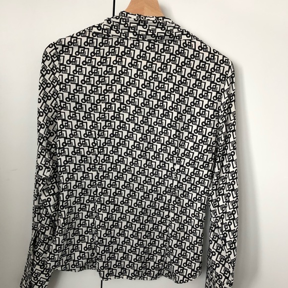 Patterned Silky Button up Top - Picture 2 of 6